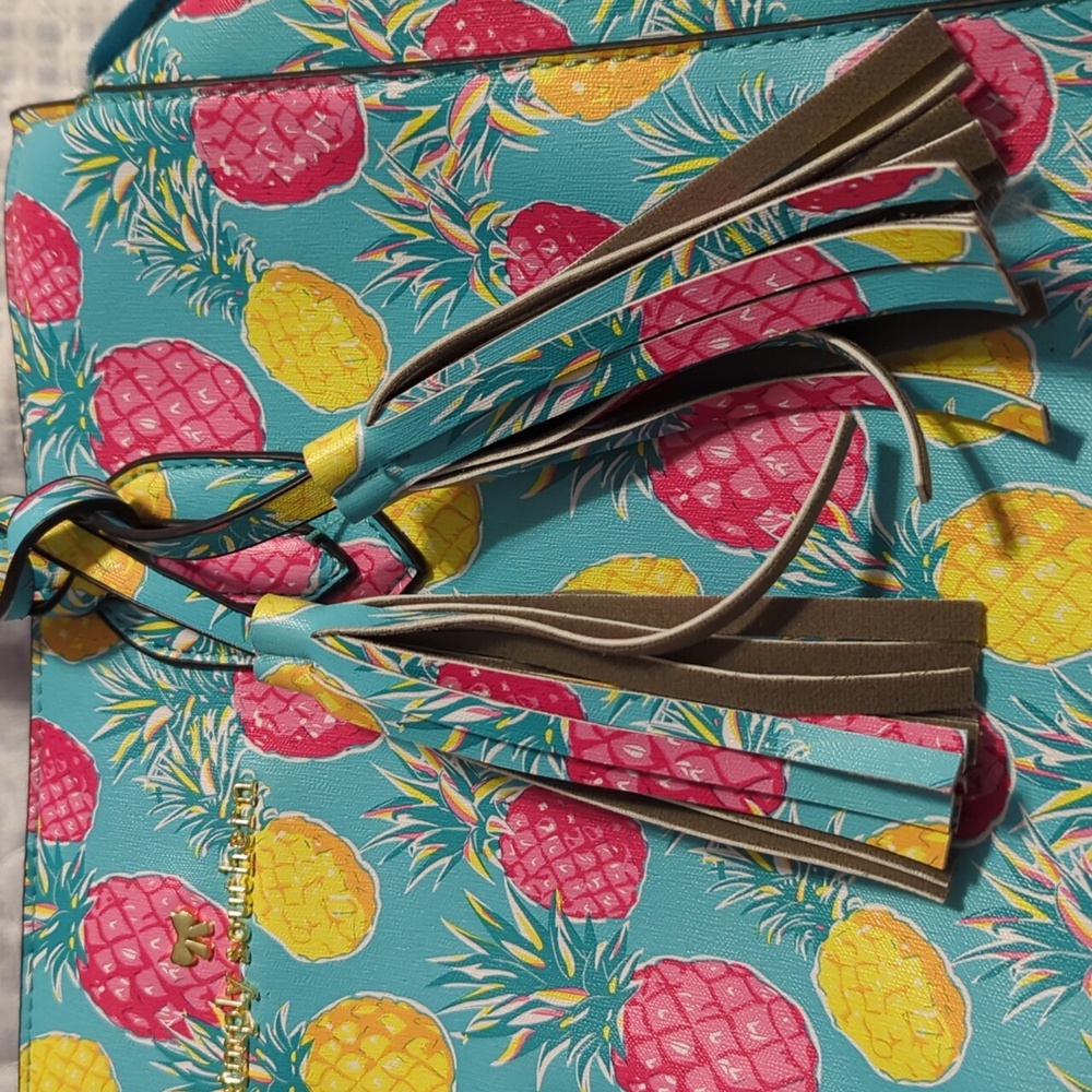 Purse - Picture 3 of 8